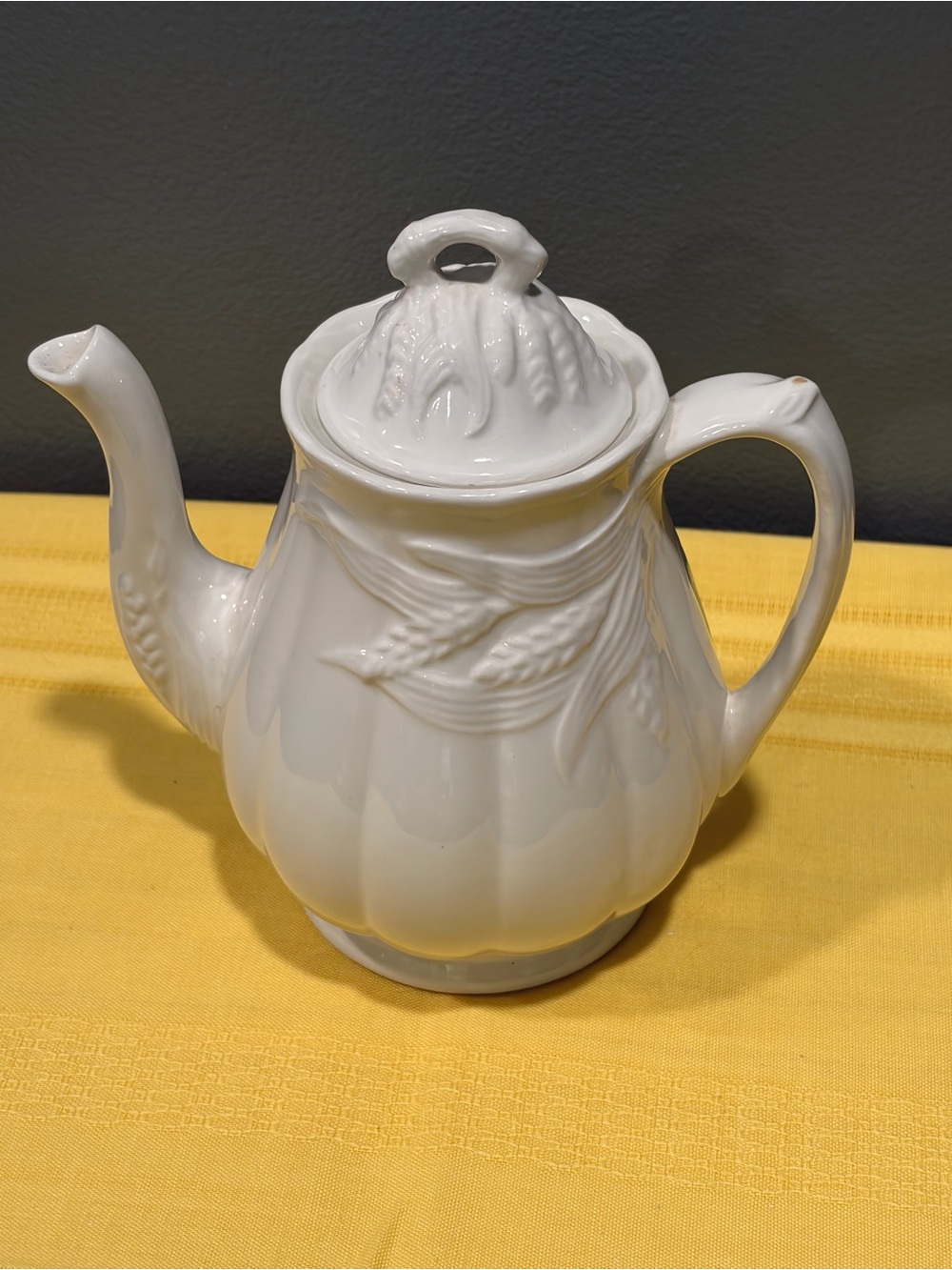 VTG Royal Crownford White Ironstone Wheat Teapot Weatherby Hanley England